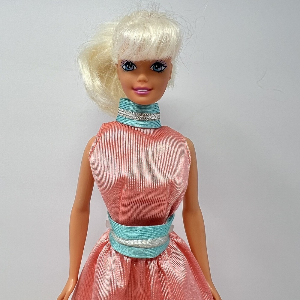 Barbie Doll General Mills 1995 Special Edition Winter w/ Blonde Hair, Pink Dress